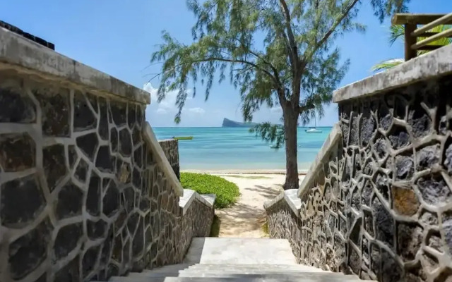 Xanadu Beach Villa 1 Min Walk To The Beach