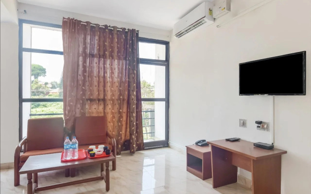 Hotel Raj