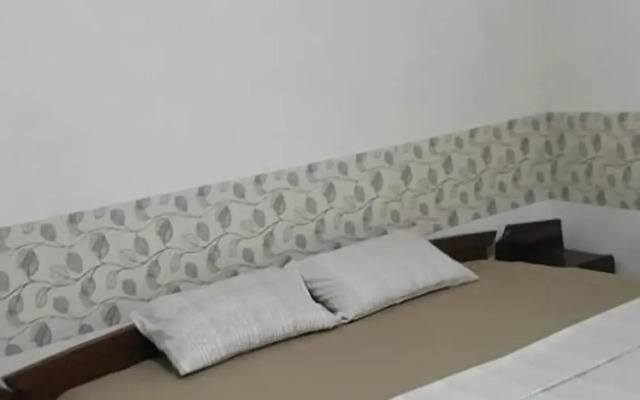 Inn-Syde Guest House