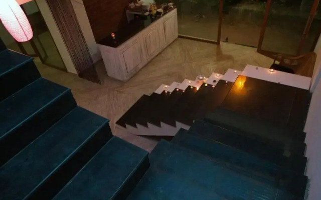 Ashiyana Cliff and Beach Resort
