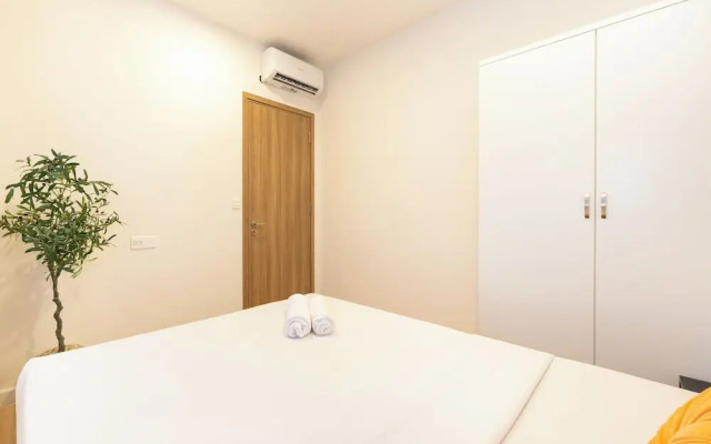 SOHO Premier Residence