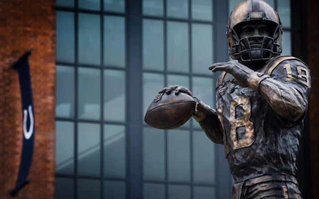 FRONTDESK 1010 Central Apts Downtown Indy