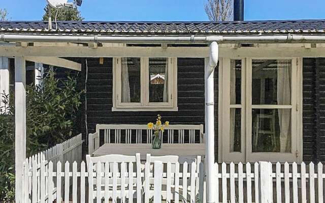 6 Person Holiday Home in Rodby