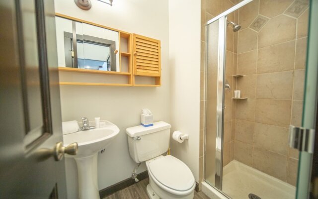 Tennis Townhomes 1323