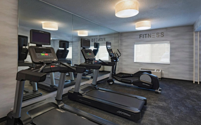 Fairfield Inn by Marriott St. Louis Collinsville, IL