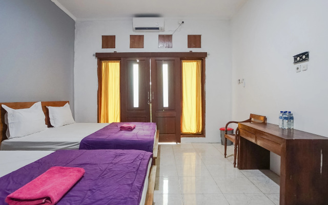 Ketapang Guesthouse Echo Beach Canggu