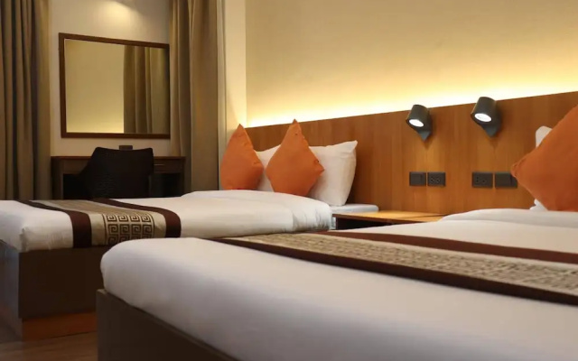 Sarojus Farmview Hotel