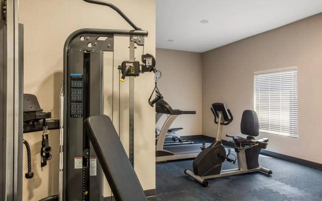 MainStay Suites Bourbonnais - Kankakee