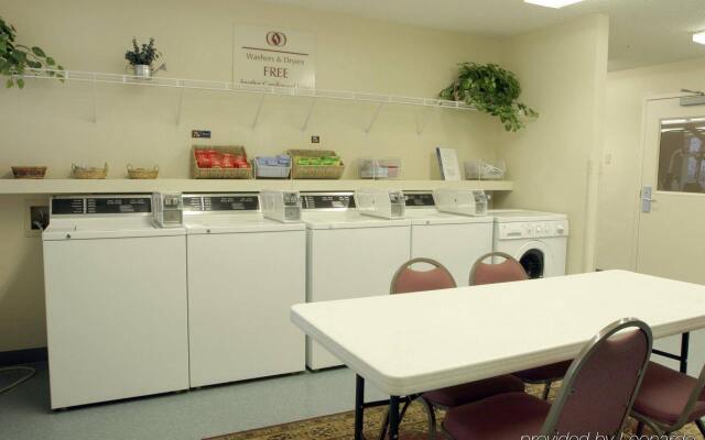Sonesta Simply Suites Philadelphia Mount Laurel