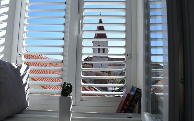 Optimist Makarska Town Center