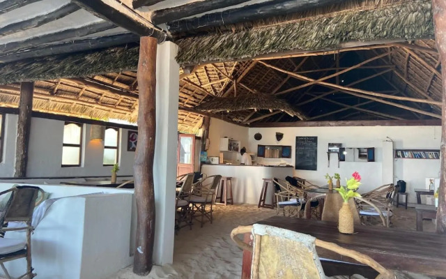 Makuti Beach Bungalows