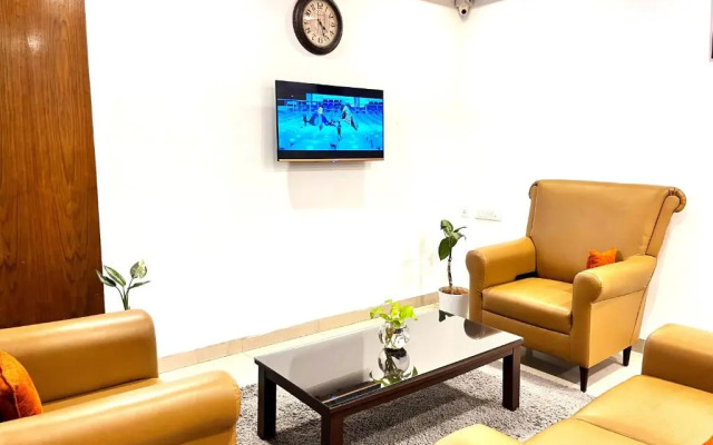 Omatra Hotel HSR