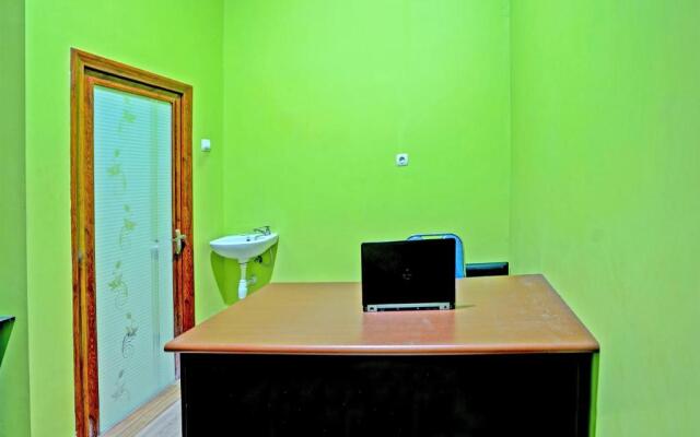 OYO Life 91884 Kost Kusuma Dewi Syariah