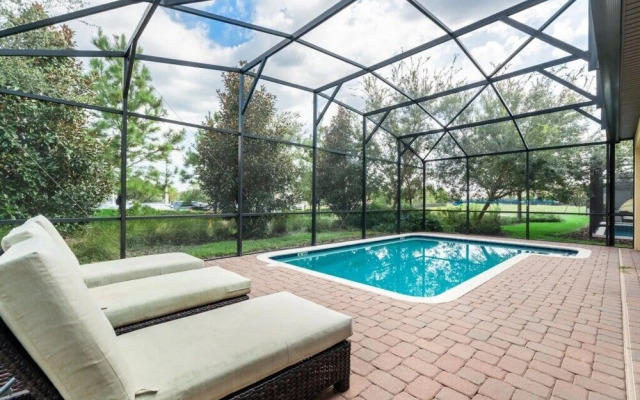 Showhome 5 Bedroom Champions Gate Villa