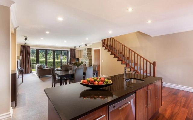 Platinum Queenstown Villas