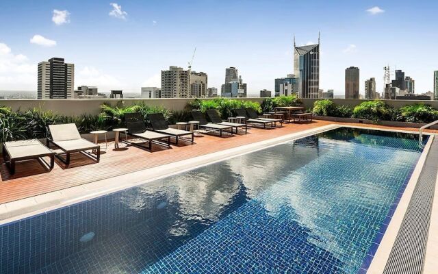 The William Suites