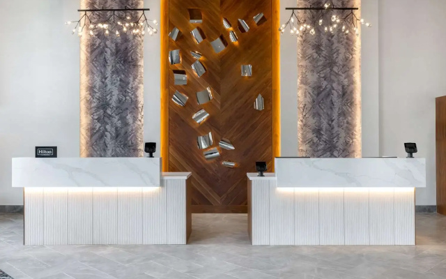 DoubleTree by Hilton Kingston
