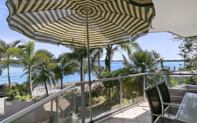 Endless Water Views in Noosaville Noosa Heads - Unit 3 Noosa Moorings, 303 Gympie Terrace