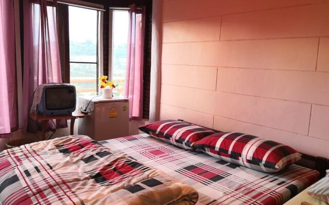 Phumaimok Khao Kho Resort