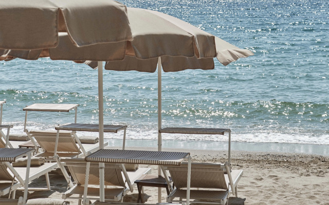 Eight Hotel Paraggi