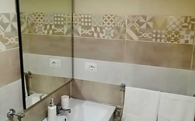 BB La Mariposa De La Reina