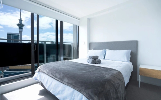 Luxury Sea View 2 Bedroom Apartment