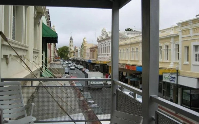 Rialto Apartment 2