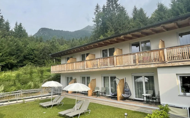 Sweet Cherry Boutique & Guesthouse Tyrol