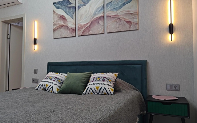 Apartment to Live in the Mountains on Estonskaya street 27
