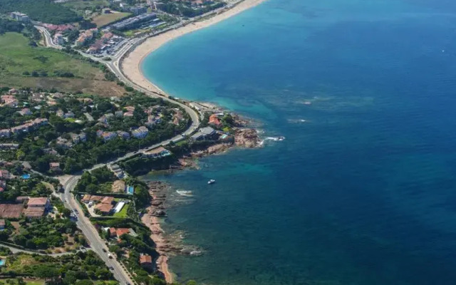 Vue mer panoramique plage 30m. Porticcio