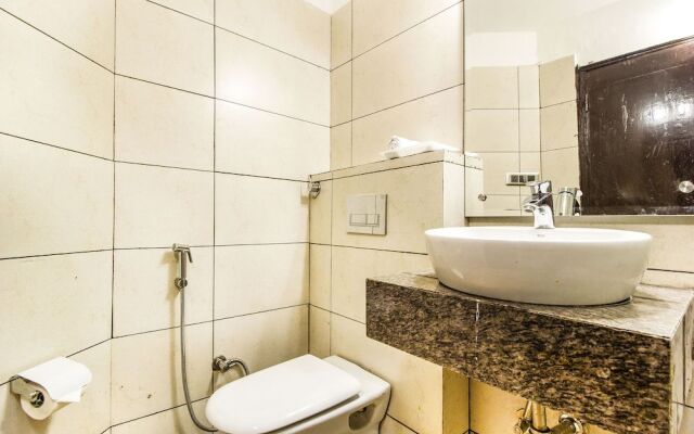 FabHotel Le Monarque Piccadily Chowk