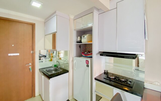 Homey And Warm 2Br At Signature Park Grande Apartment