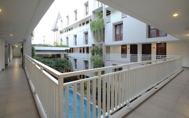 Airy Legian Shri Lakhsmi 17 Kuta Bali