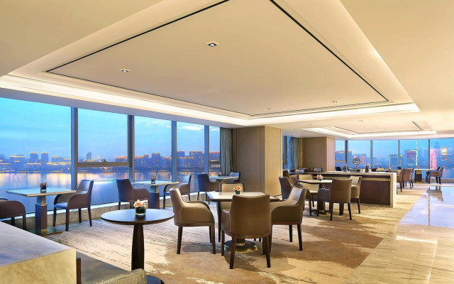 Sheraton Grand Hangzhou Binjiang Hotel