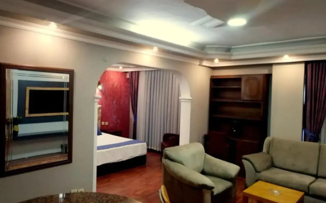 Anibal Hotel