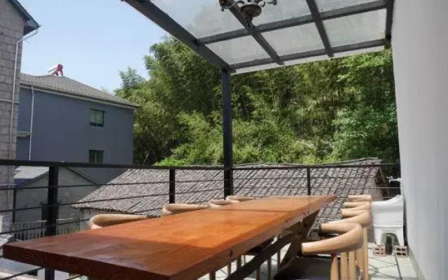 Mogan Mountain Small Douwu Inn