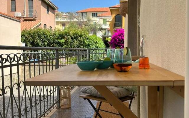 ALMAREDASEDY1-Appartamento 50m dalla spiaggia con posto auto