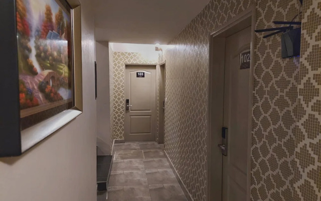 Stay Inn Guest House