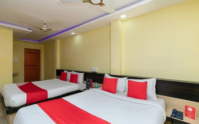 Golden Inn by OYO Rooms