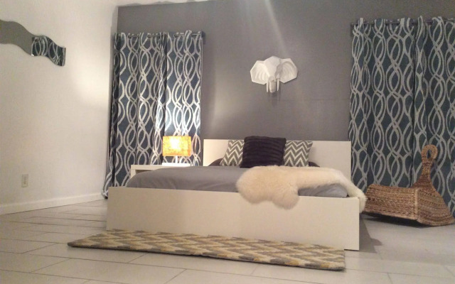Modern Downtown Condo