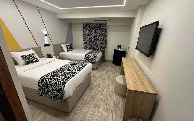 Panorama Ramsis Hotel & Cafe