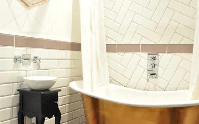 Modern Camden 1 Bedroom Flat