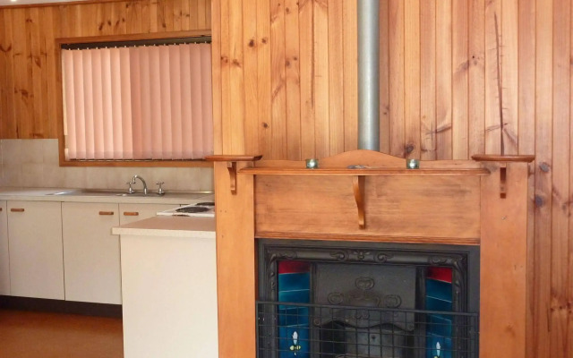 Hunter Hideaway Cottages