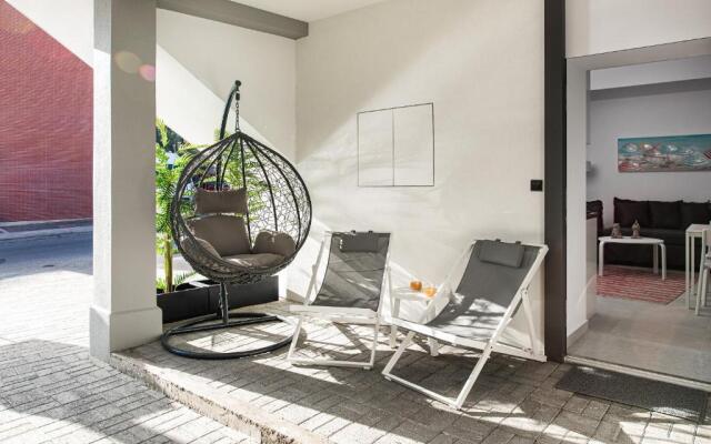 Cozy Corner Luxury Apartments