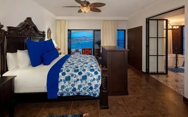 4BD Oceanfront Unit Vista Encantada Cabo