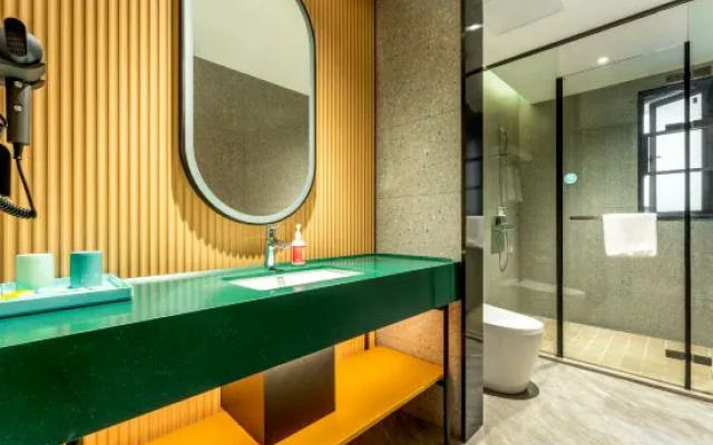 City Comfort Inn Hotel (Yichang Zhongnan Lu Road Changjiang Guangchang Square) – Bathroom – Yichang