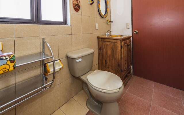 Las Calzadas Hotel & Suites