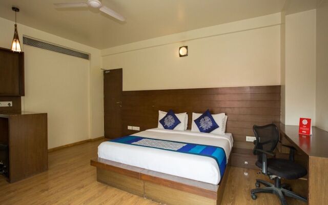 OYO 11219 Hotel Corporate Stay