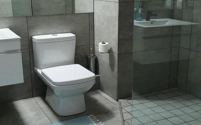 Santos Beach Pavilion E