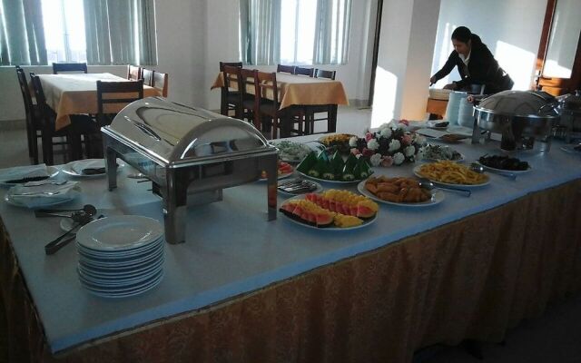 Flora Quy Nhon Hotel